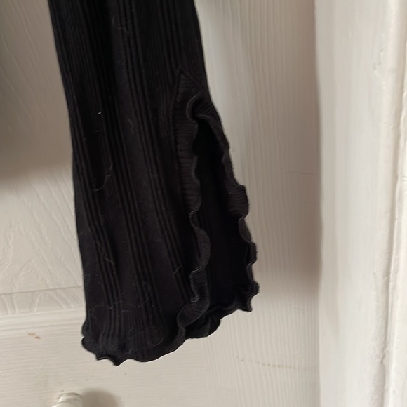 Intimately Free People Womens Size Medium Black Bell Sleeve - Picture 5 of 5